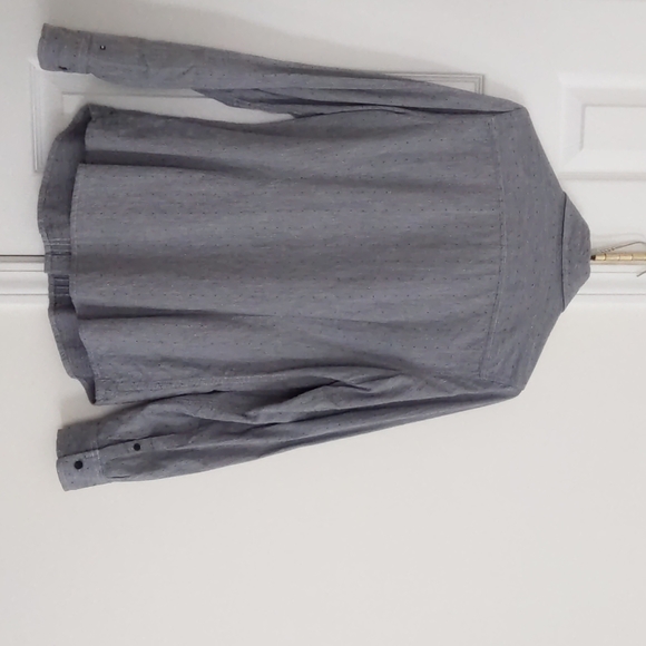 Long sleeve button down shirt - Picture 2 of 4